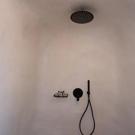 Niso Cave Gæstehus 4*