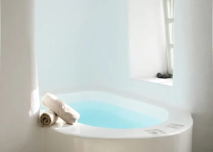 Niso Cave 4* Megalochori (Santorini)