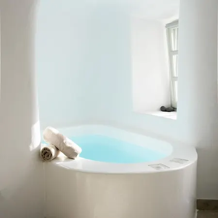 Niso Cave 4* Megalochori (Santorini)