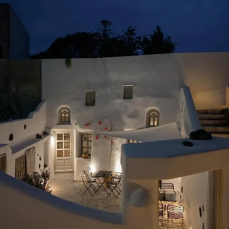 Nisó Cave Pensión 4*