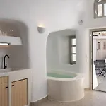Niso Cave Gæstehus