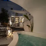 Gæstehus Niso Cave 4*