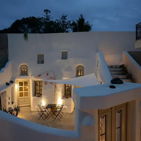 Niso Cave 4* Megalochori (Santorini)