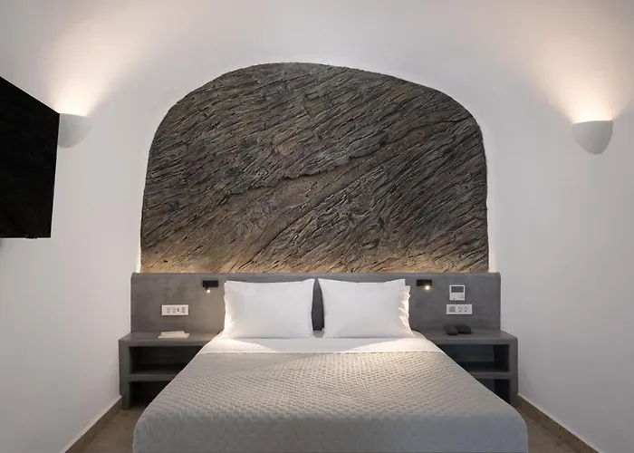 Niso Cave 4* Megalochori (Santorini)